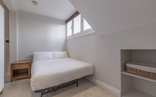 Redcliffe Gardens Rooftop