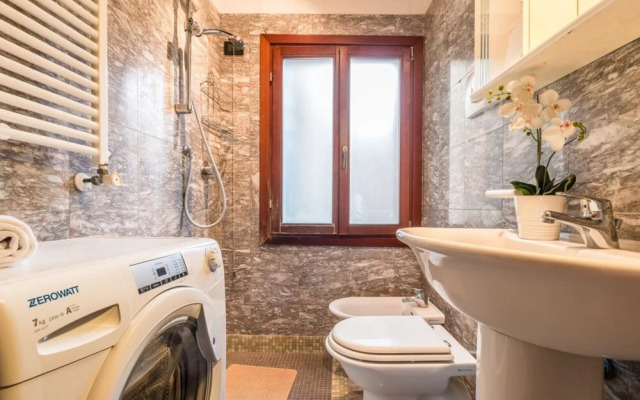 LionHost Ruga Giuffa 4834