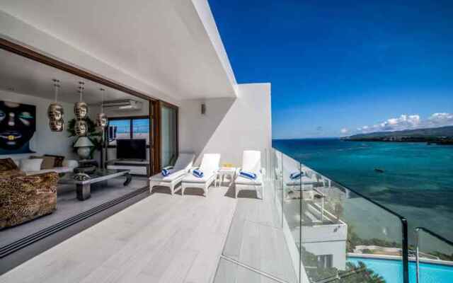 BRAND NEW! Stunning Sea View Luxury 3BR Apartments