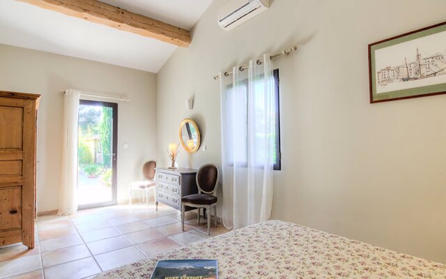 House Bezert Carpentras