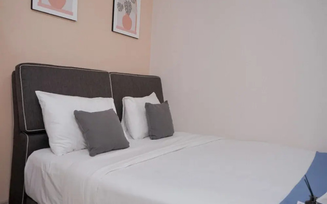 Comfy And Minimalist Studio Apartment B Residence