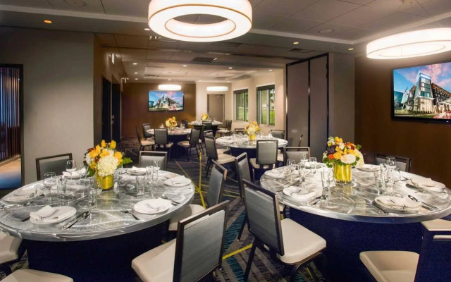 Cambria Hotel LAX