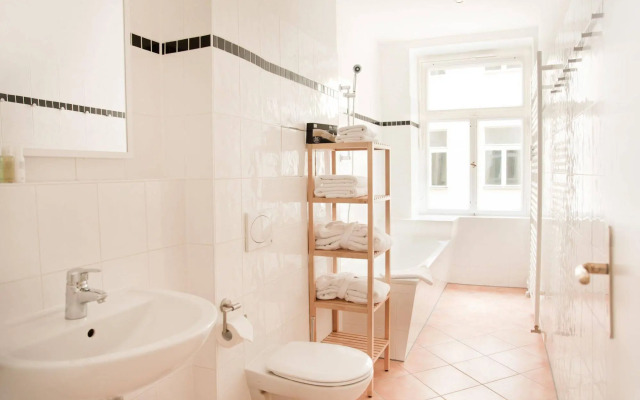 Apartments Mitte Residence