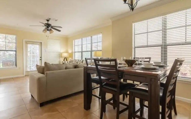Bella Piazza 903 - 827