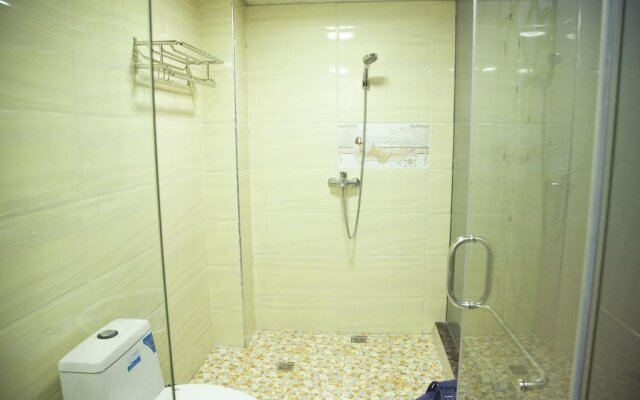 Fenghuang Ruyi Hostel