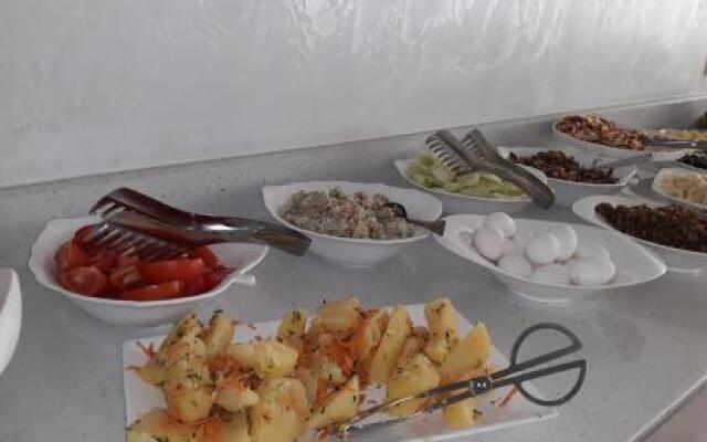 Hotel Batumi Palace