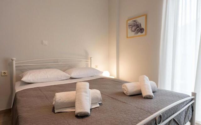 Avra Apartment