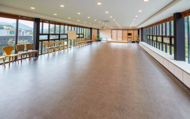 Cheongwon Okhwa Yonso Place Pension