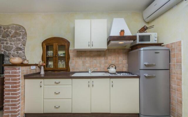 Apartment Velenik D&I