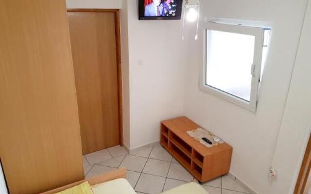 Apartment Ninska Ul. - 3