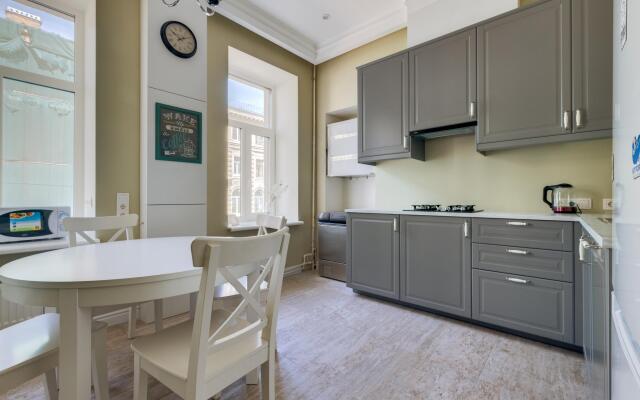 Sutki Rent (Сутки Рент) у Авроры