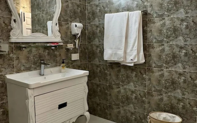 Royal Serviced Cottages