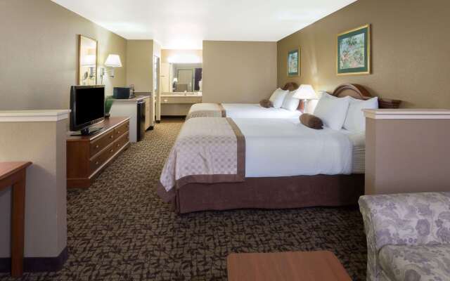 Hawthorn Suites by Wyndham Napa Valley