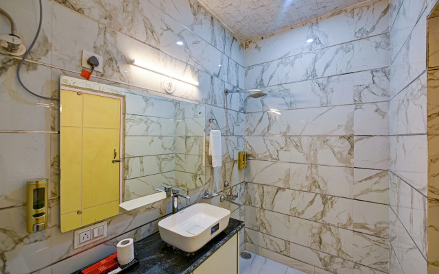 Hotel Shiva Lake Mussorrie