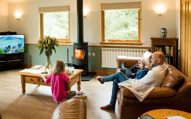 Beautiful 5 Star Chalet With Sauna and spa Bath