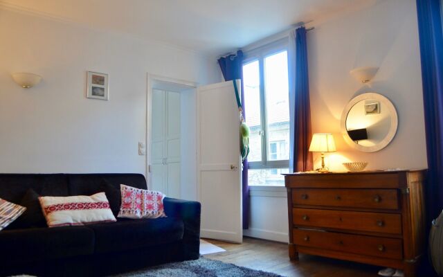 One Bedroom Flat in Montparnasse