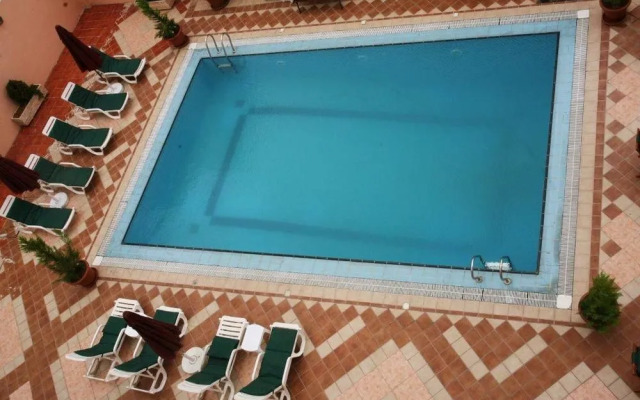 Imperial Palace Hotel