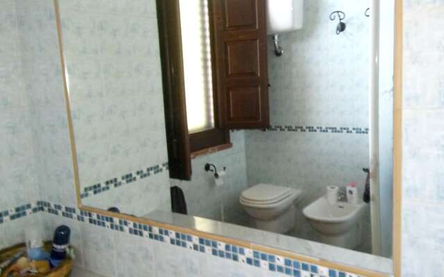 House With 5 Bedrooms in Sciacca, With Furnished Garden - 1 km From th