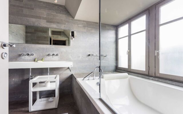 Cmg - Premium Tour Eiffel - 14