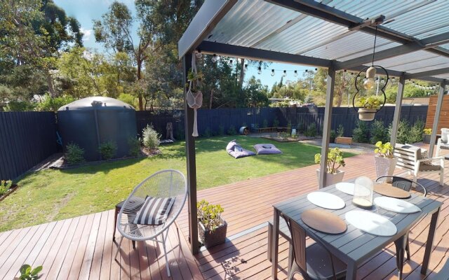 Three Beaches - Chic Eco Home Tasmania