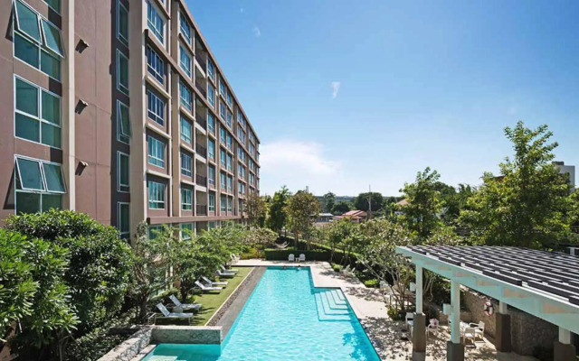 Baan Peang Ploen By Favstay