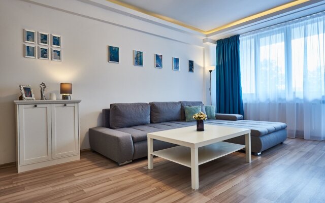 Isaran Apartments