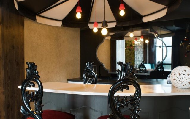 Vangohh Eminent Hotel & Spa