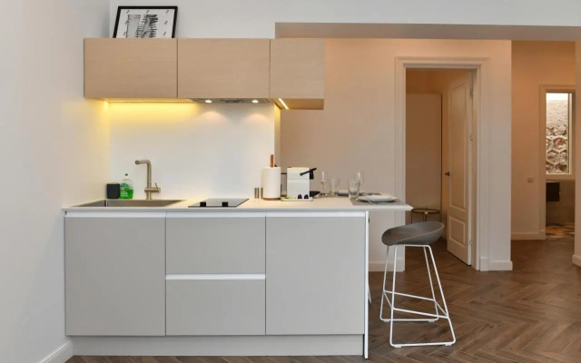 1 bedroom Apartment next to Monaco