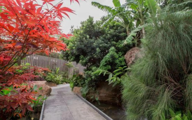 Guanjing Hotspring Hotel