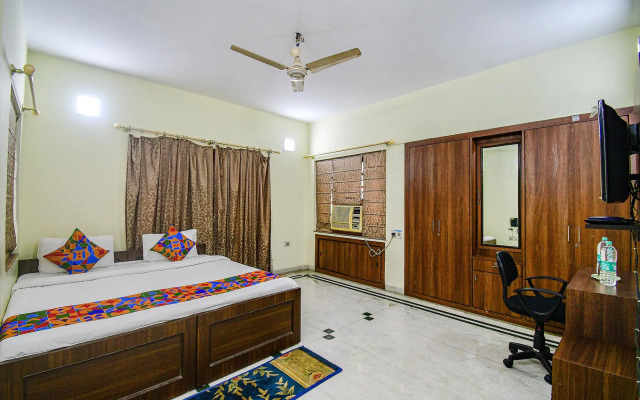 OYO 14761 Mishra's Residency