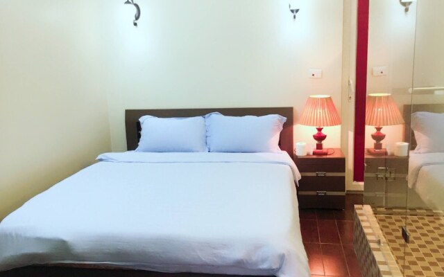 Private Room In Hanoi Old Quarterbalconyen-suite