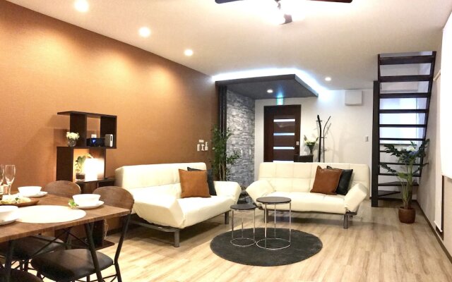 TSUKI Tsuruhashi House