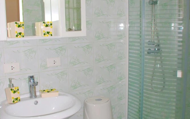 Kenia Colonial House