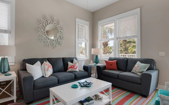 Shore Fun at Destin Pointe