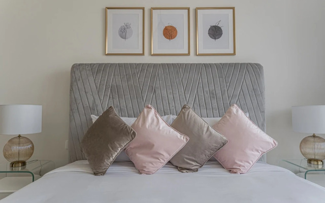 HiGuests - Amna Tower