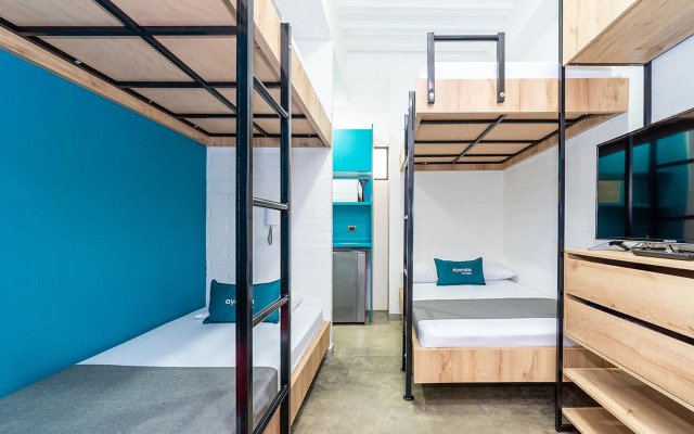 Hotel Living Box