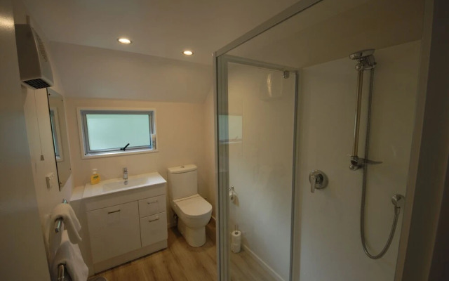 Big spacious house - great views