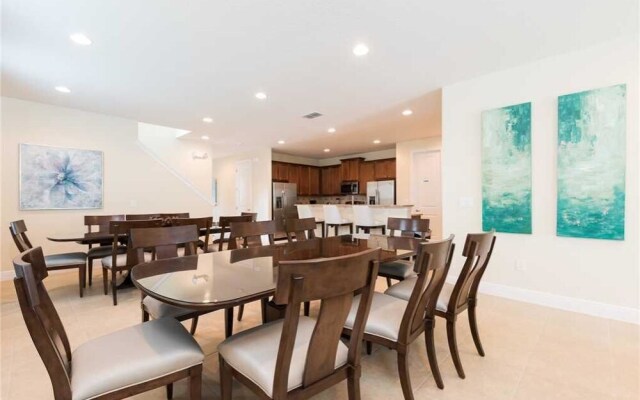 Reunion Holiday Escape