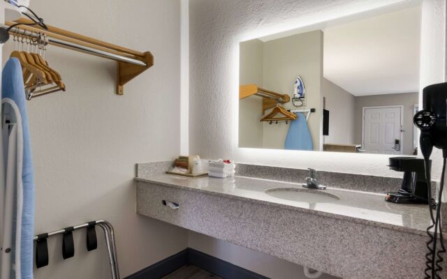 SureStay Hotel by Best Western Spring North Houston