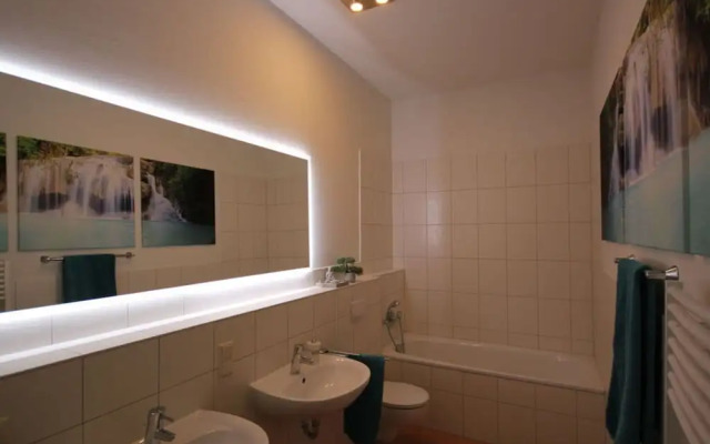 Homberger 4 Modern Retreat