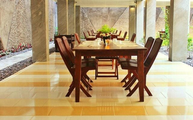 Hotel Marni Mulya