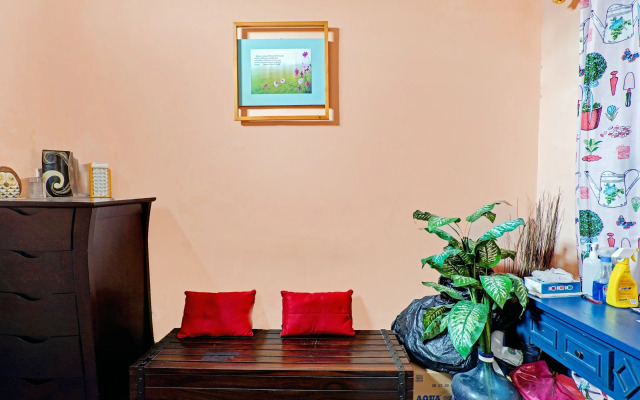 OYO 90234 Dhoho Family Guest House
