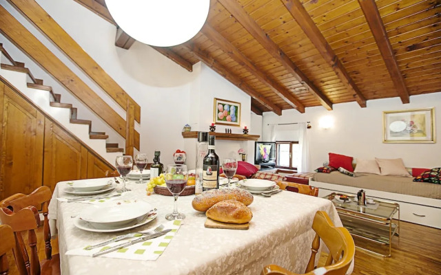 Residenza Rocca del Lago 2