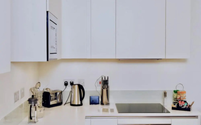 Your Space Apartments - Cambridge Place