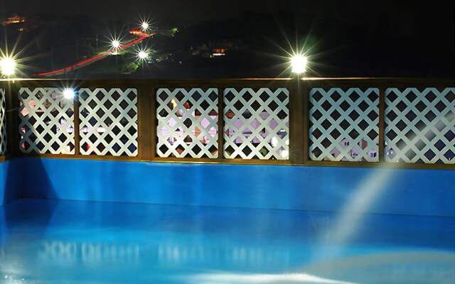 Gyeongju Healing House Pension
