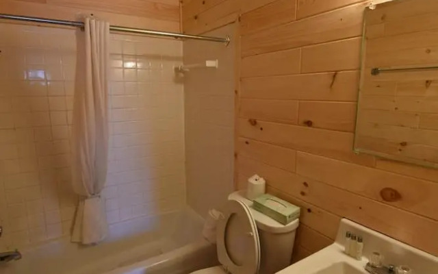 Apple Blossom Boutique