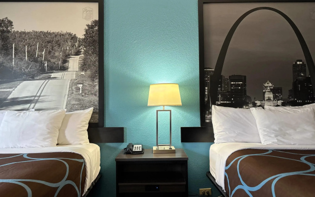 Super 8 by Wyndham Belleville St. Louis Area