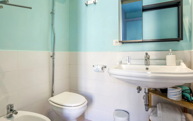 AmoRoma Suite