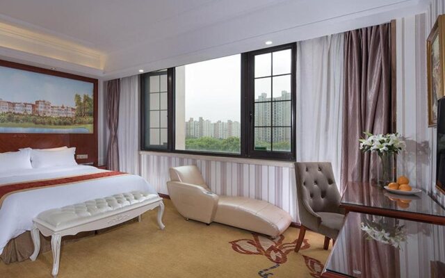Vienna Hotel(Jin Du Road)