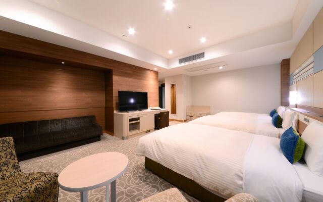 Vessel Hotel Campana Okinawa